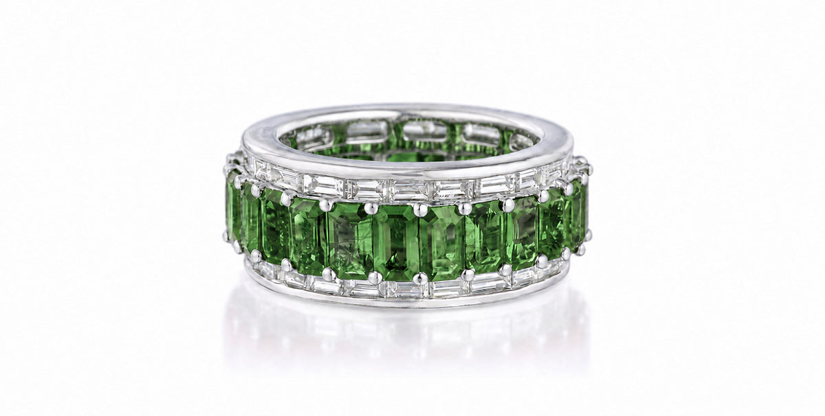 Custom made stackable diamond and green sapphire anniversary eternity rings 2026 36