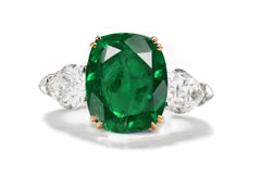 179 custom made unique cushion cut emerald center stone and pear cut diamond accents three stone engagement ring