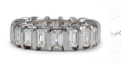 eternity ring bar set with emerald cut diamonds